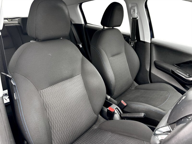 Used Peugeot 208 2019 for sale - 77398860: Photo 9