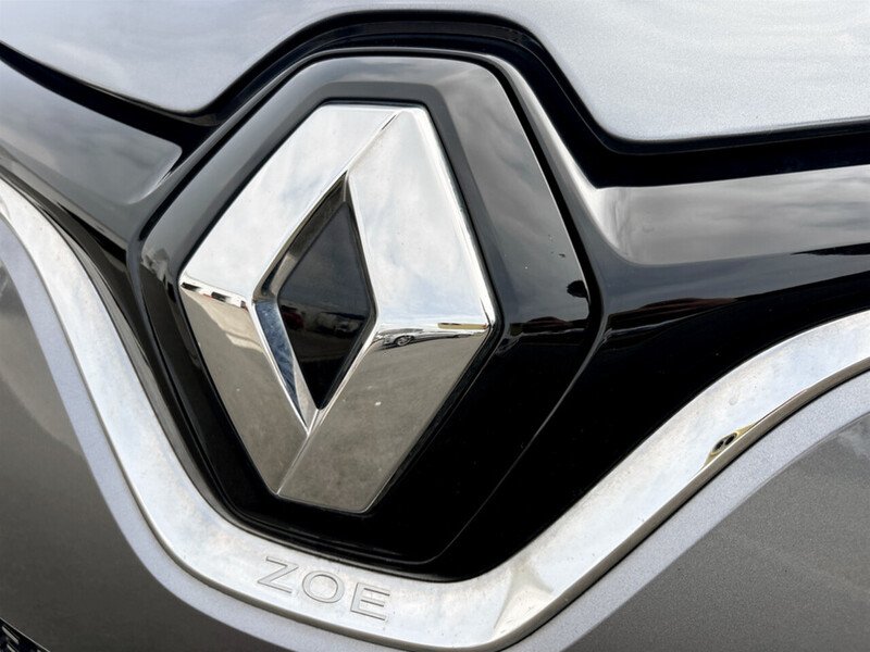 Used Renault Zoe 2022 for sale - 78010877: Photo 16