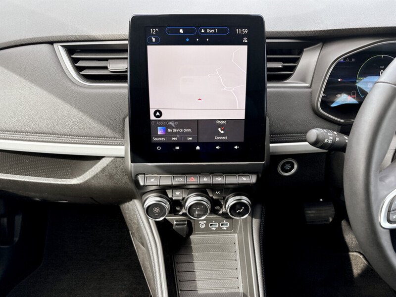 Used Renault Zoe 2022 for sale - 78010877: Photo 37