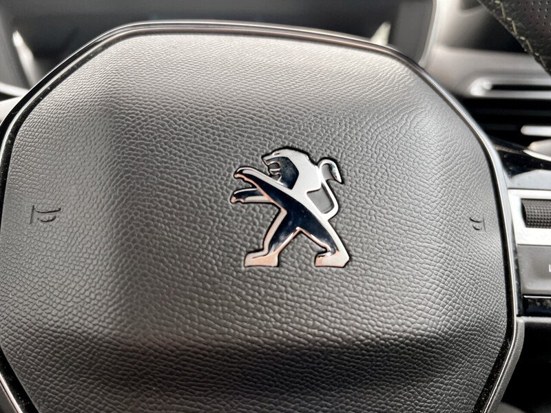 Used Peugeot 2008 2021 for sale - 76665860: Photo 31