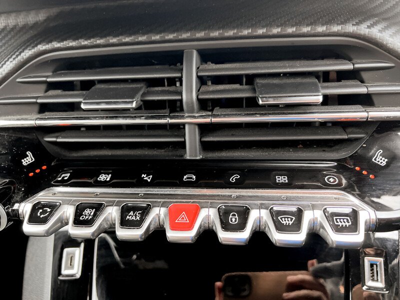 Used Peugeot 2008 2021 for sale - 76665860: Photo 40