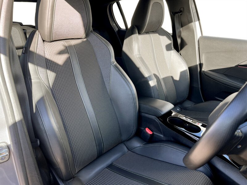 Used Peugeot 208 2023 for sale - 76651043: Photo 9