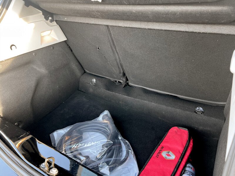 Used Renault Zoe 2021 for sale - 76566339: Photo 21