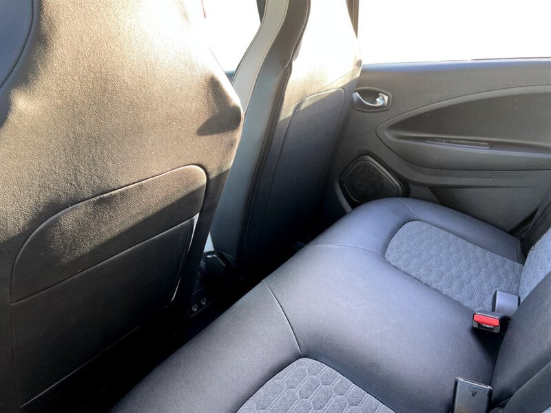 Used Renault Zoe 2021 for sale - 76566339: Photo 42