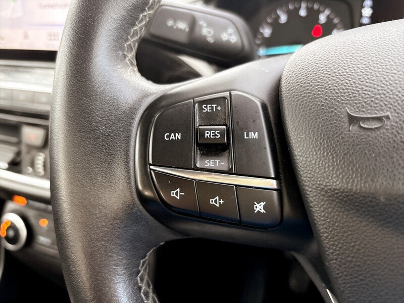 Used Ford Fiesta 2018 for sale - 77264057: Photo 28