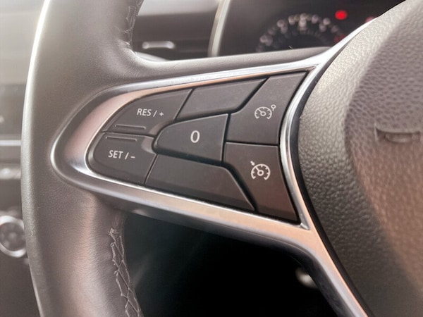 Used Renault Clio 2020 for sale - 76093049: Photo 29