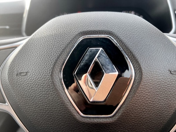 Used Renault Clio 2020 for sale - 76093049: Photo 30
