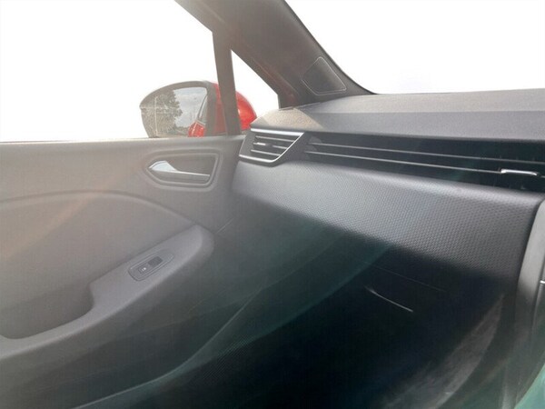 Used Renault Clio 2020 for sale - 76093049: Photo 33