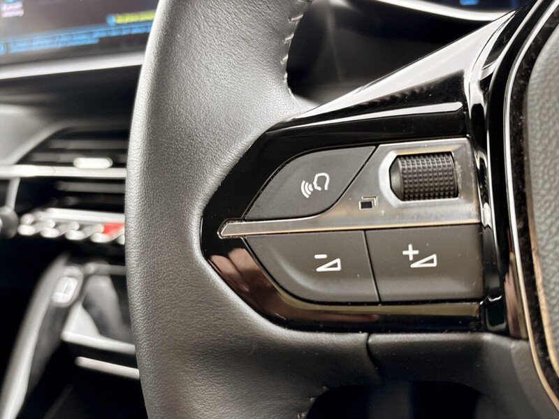 Used Peugeot E-2008 2022 for sale - 77577913: Photo 30