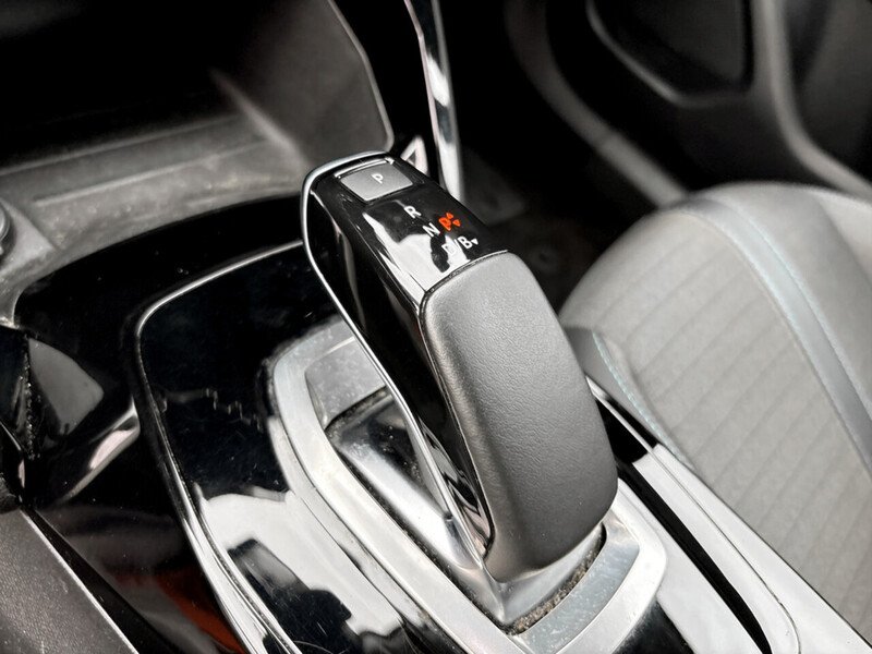 Used Peugeot E-2008 2022 for sale - 77577913: Photo 40