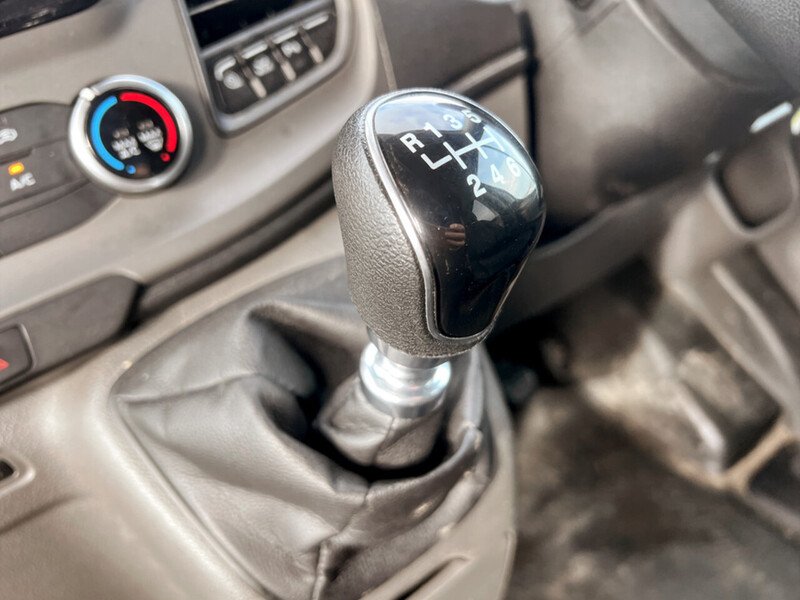 Used Ford Transit 2020 for sale - 76520838: Photo 30