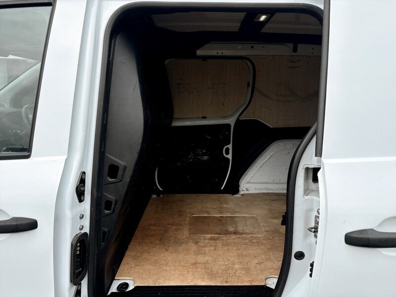 Used Nissan Other 2023 for sale - 78010875: Photo 21