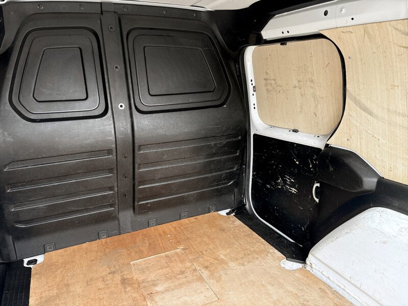 Used Nissan Other 2023 for sale - 78010875: Photo 29