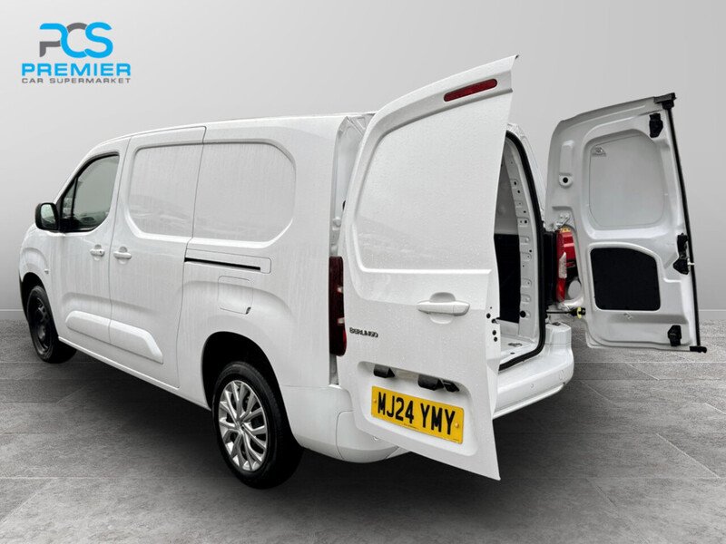 Used Citroen Berlingo 2024 for sale - 77272324: Photo 9