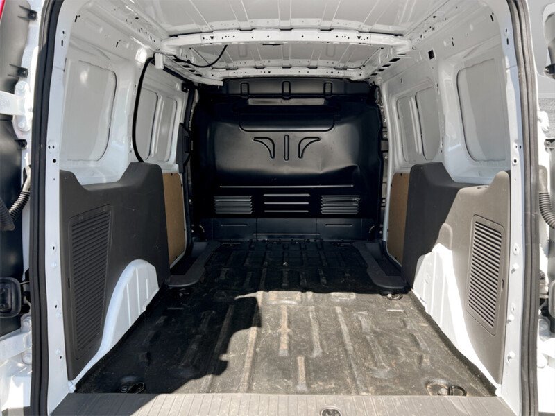 Used Ford Transit Connect 2023 for sale - 76663667: Photo 24
