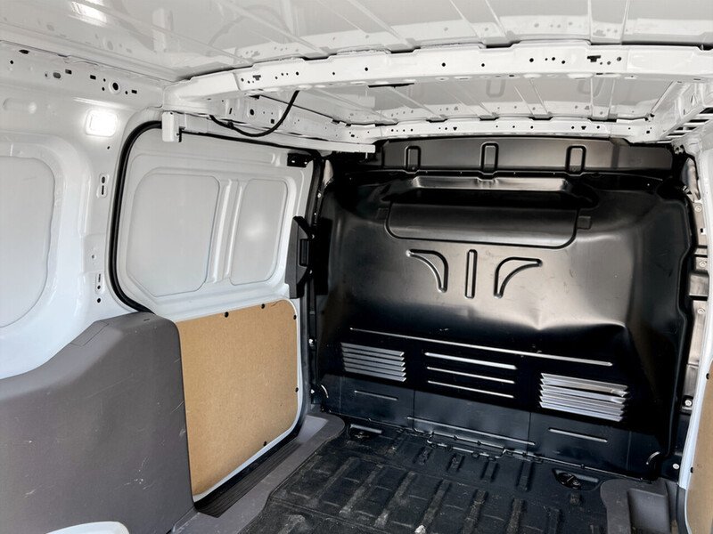 Used Ford Transit Connect 2023 for sale - 76663667: Photo 25