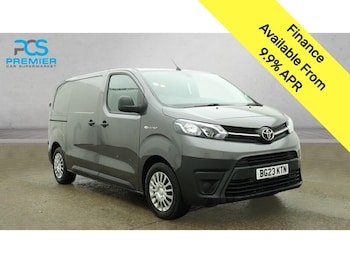 Toyota ProAce feature image