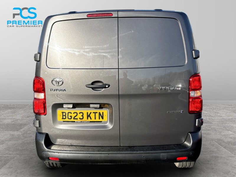 Used Toyota ProAce 2023 for sale - 77323355: Photo 4