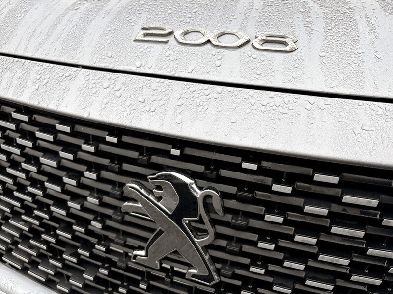 Used Peugeot E-2008 2021 for sale - 77342281: Photo 16