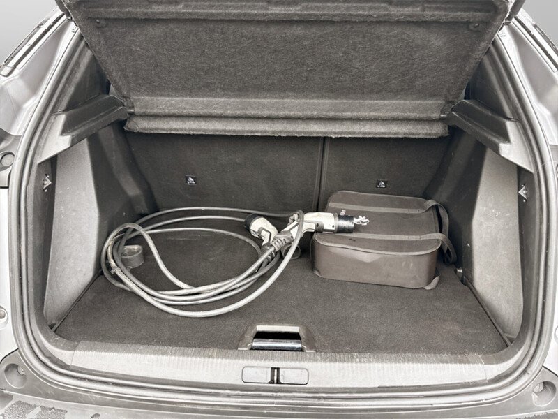 Used Peugeot E-2008 2021 for sale - 77342281: Photo 23