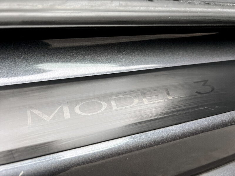 Used Tesla Model 3 2021 for sale - 76364459: Photo 18