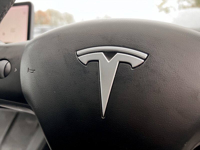 Used Tesla Model 3 2021 for sale - 76364459: Photo 31