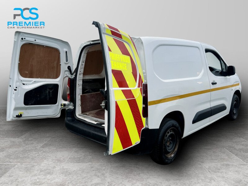 Used Peugeot Partner 2021 for sale - 76449189: Photo 23