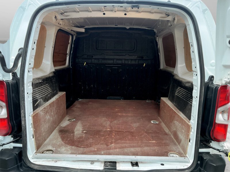 Used Peugeot Partner 2021 for sale - 76449189: Photo 25