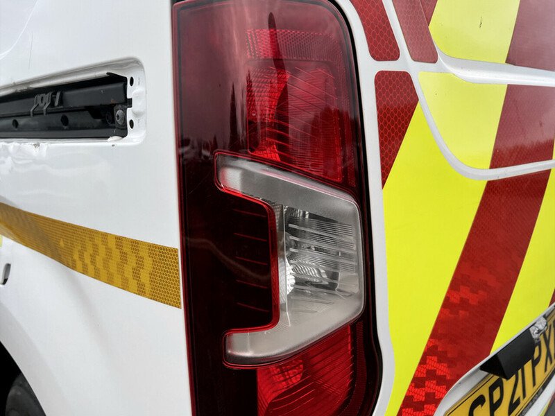 Used Peugeot Partner 2021 for sale - 76449189: Photo 28