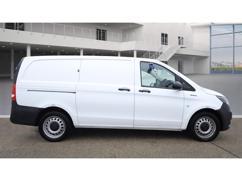 Used Mercedes-Benz Vito 2023 for sale - 76368300: Photo 3