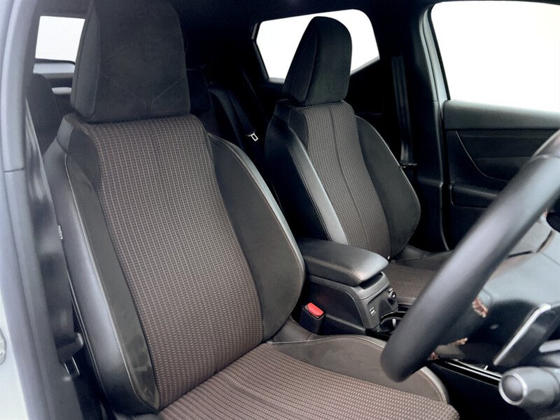 Used DS Automobiles DS 3 Crossback 2022 for sale - 76979252: Photo 9