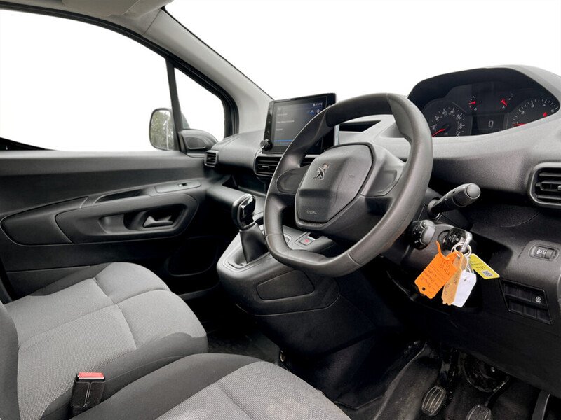 Vehicle 29