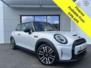 2021 - Cooper SE Level 2 3-Door
