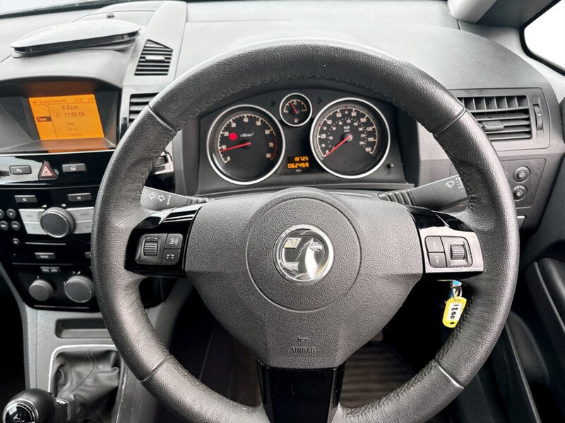 Used Vauxhall Zafira 2013 for sale - 77704108: Photo 24