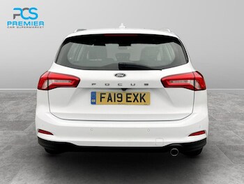 Used Ford Focus 2019 for sale - 76218487: Photo 4