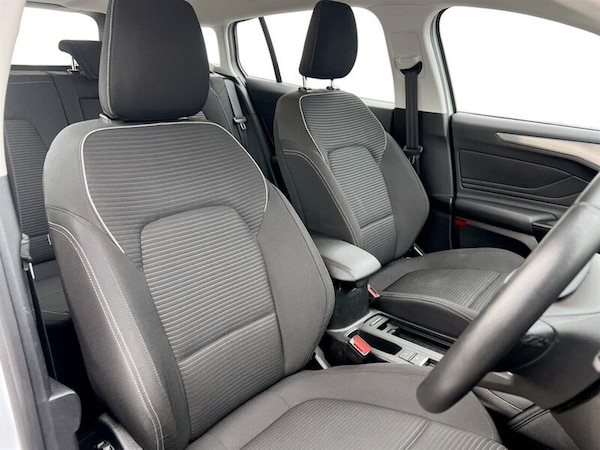 Used Ford Focus 2019 for sale - 76218487: Photo 8
