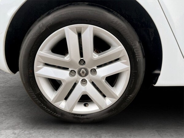 Used Renault Clio 2021 for sale - 75620132: Photo 18