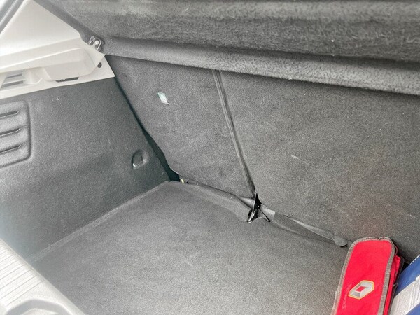 Used Renault Clio 2021 for sale - 75620132: Photo 21
