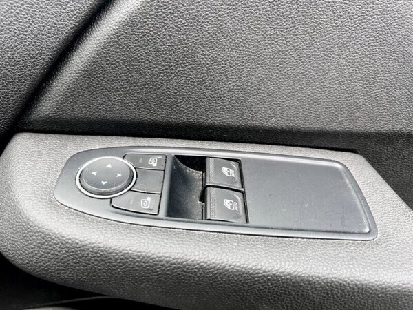 Used Renault Clio 2021 for sale - 75620132: Photo 39