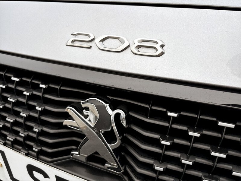 Used Peugeot 208 2021 for sale - 77303133: Photo 15
