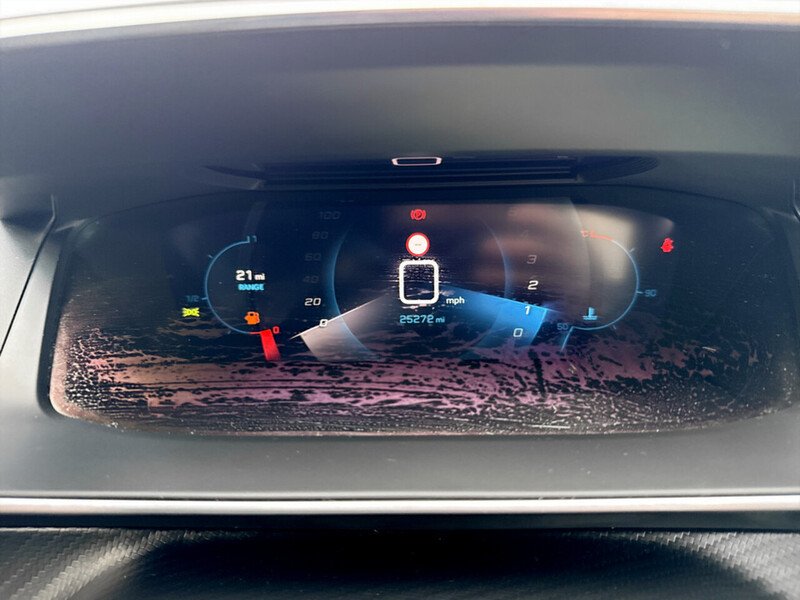 Used Peugeot 208 2023 for sale - 77118188: Photo 32