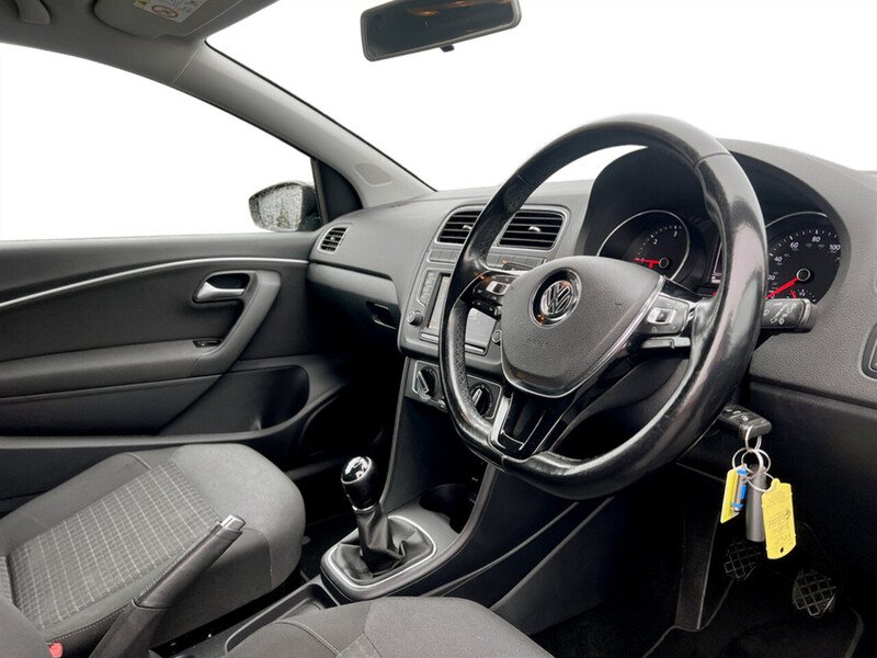 Used Volkswagen Polo 2016 for sale - 76430535: Photo 27