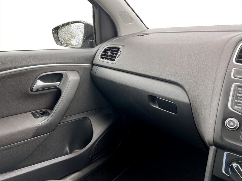 Used Volkswagen Polo 2016 for sale - 76430535: Photo 33