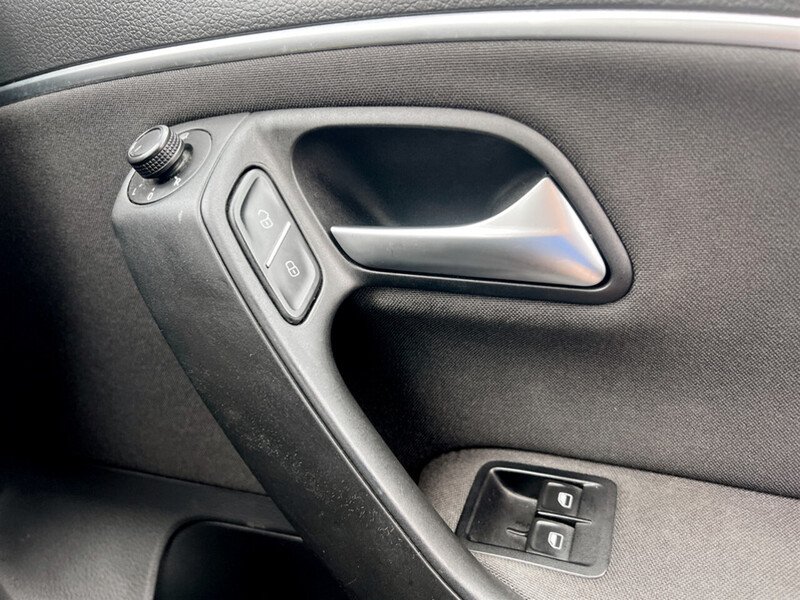 Used Volkswagen Polo 2016 for sale - 76430535: Photo 40