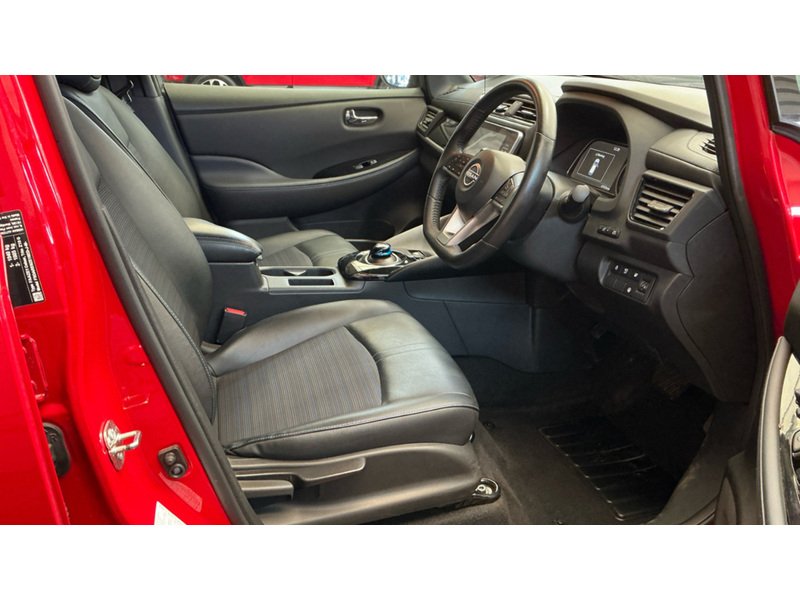 Used Nissan Leaf 2023 for sale - 78145633: Photo 4