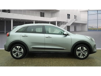 Used Kia Niro 2022 for sale - 77508085: Photo