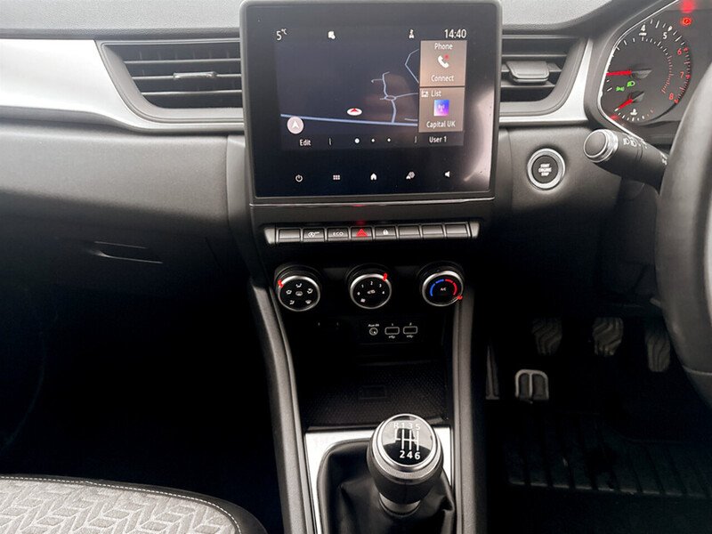 Used Renault Captur 2021 for sale - 77781062: Photo 35