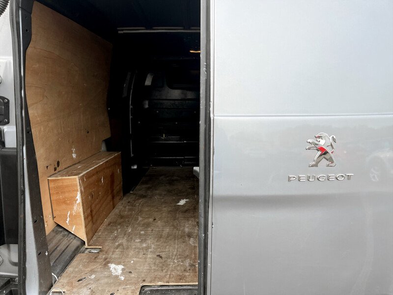Used Peugeot Expert 2022 for sale - 76413344: Photo 26