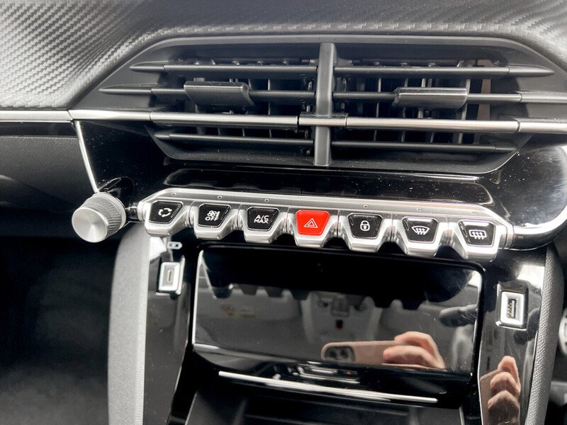 Used Peugeot 208 2023 for sale - 76686820: Photo 37