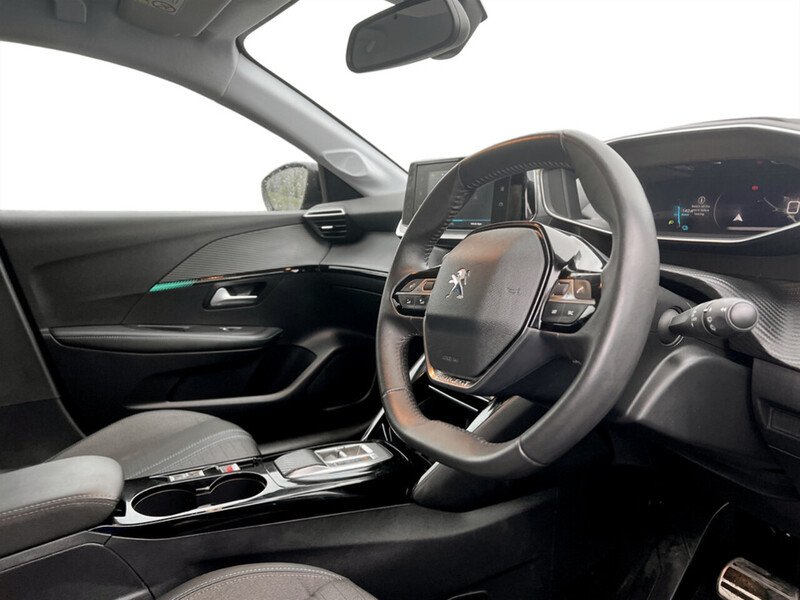 Used Peugeot 208 2023 for sale - 77011632: Photo 27